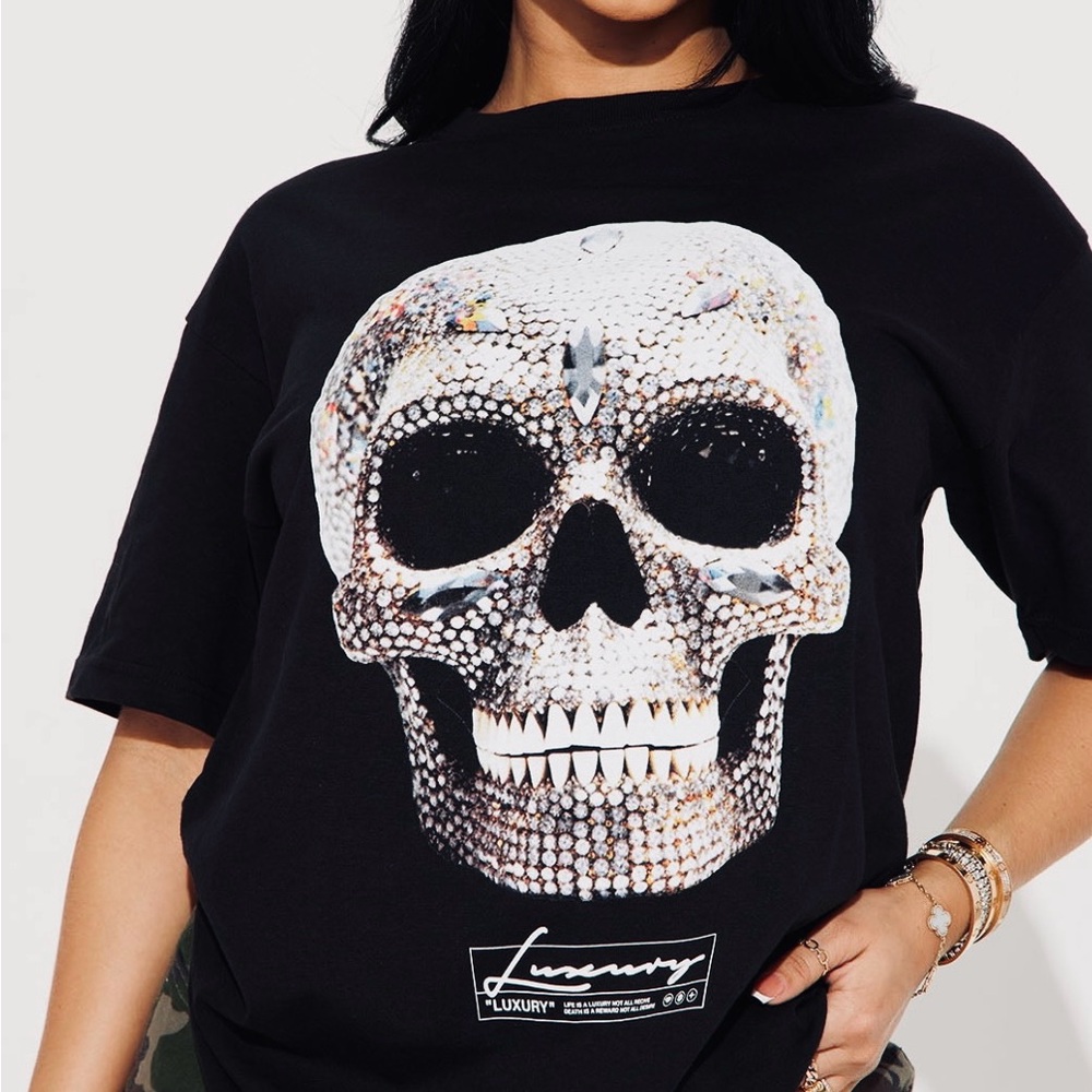 Fashion Nova Black Graphic Skull Tee Relaxed Short Sleeve